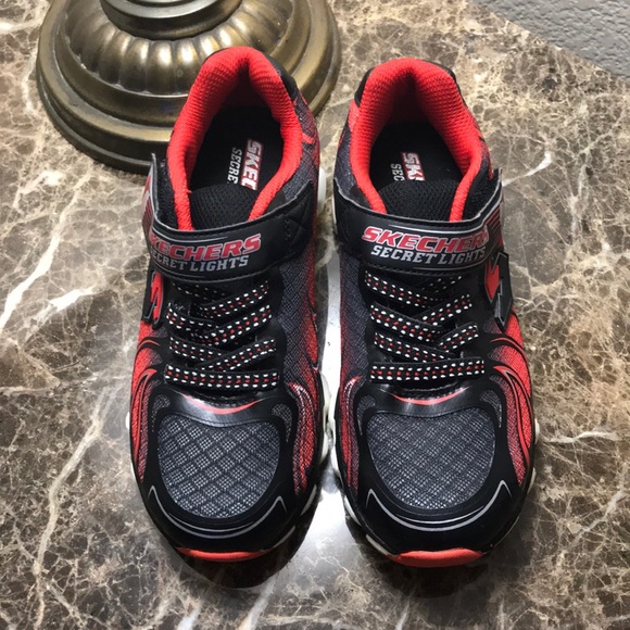 skechers secret lights